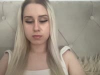 My name is Nicola , I’m 18 yrs old . I’m studying at university and I’m trying my best in sex industry