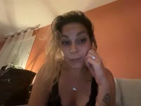Minette du sud une (sexy infirmière) est là pour vous divertir , timide mais coquine