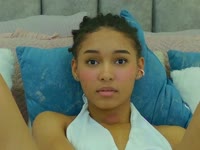 Hello, I’m a cheerish girl who loves having fun and enjoys meeting new people online! I like to make new friends and contact with new people online! i