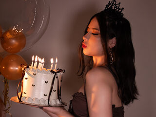 hot cam whore AngelaRodds