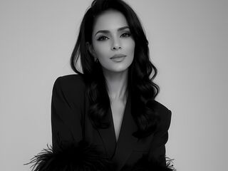 naked cam chatroom EmiBrow