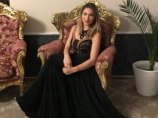 camgirl livesex LovelyMaia
