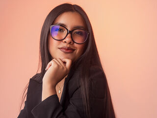 hot cam girl fingering shaved pussy SamantaDupont