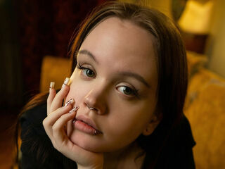 free webcam chat room SarandaRyan