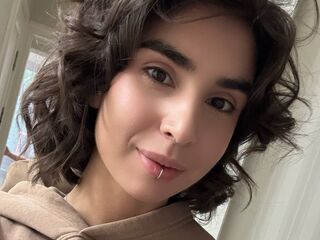 fingering webcam girl LillianKnight