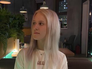 free adult cam picture MelissaOushens
