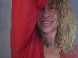 cam whore livesex SandraQuinsy