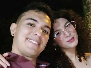 couplecam DylanAndAlly