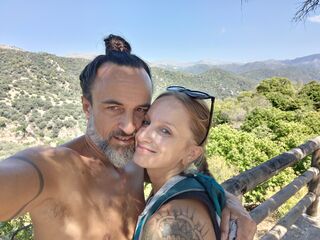 couple voyeur cam MiriamMartin