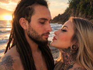 naked camcouple masturbating with dildo PaulinaAndDarien
