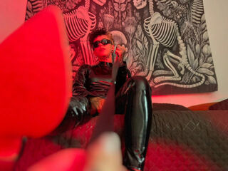 femdom live sex EvannsAbby