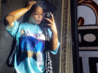 cam girl playing with vibrator Abefe