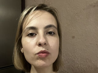 hardcore cam AdalineShay