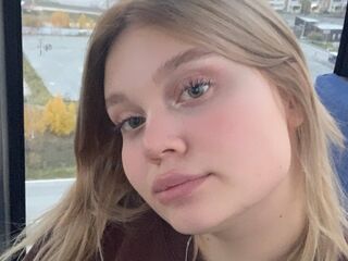 bedroom live cam AdeleBaile