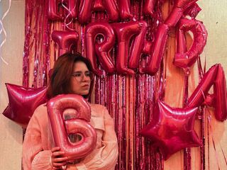 sex show online AdinaBoas