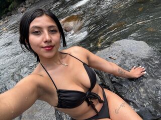 free sexcam AgatheRoux