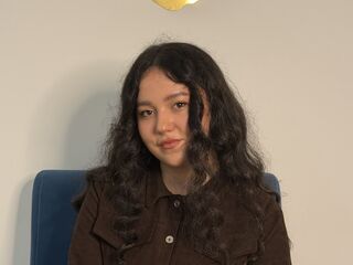 camslut topless AileenSibeto