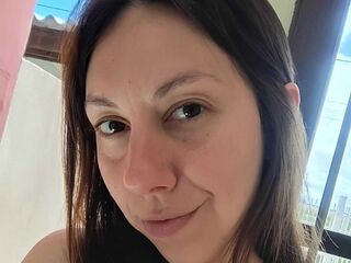 camwhore masturbating with sextoy AliceDeluca