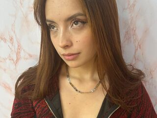 webcamgirl chatroom AliceMontclair