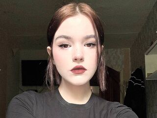 cam chatroom AliceRobinsen