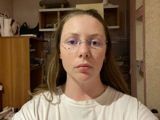 free adult cam picture AlysaThomson