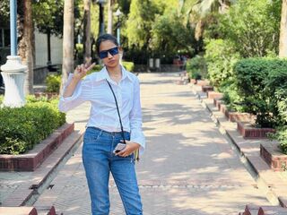 fingering cam whore AmairaSingh