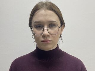 free chatroom AmberHenders