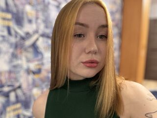 naked cam chatroom AmityEddie