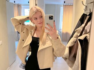 camgirl chat room AnaBelli