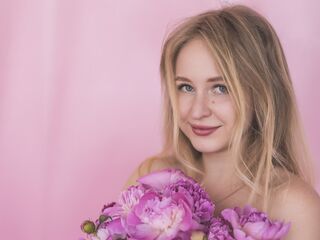 camgirl masturbating with sextoy AngelDaria
