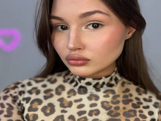 free live show AngelinaRoo