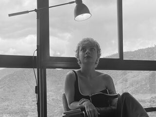 live teaser web cam AnneHarmon