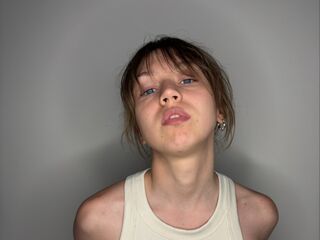 live porn cam AraBarks
