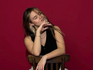 beautiful cam girl AureliaChirico