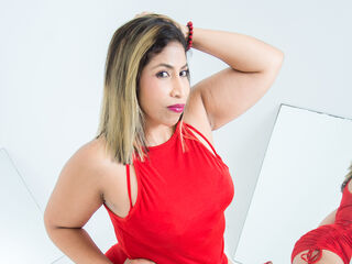 chat room photo AuroraVirelli