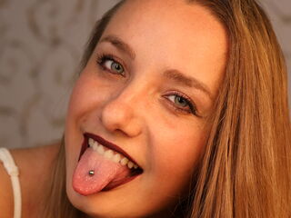 live sex webcam BelleCox