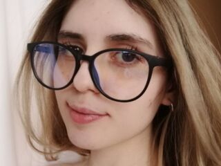 live cam girl photo BlytheDendy