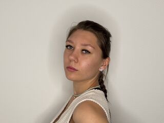 live free chat BrigetteDifranco