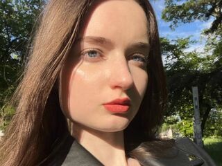 beautiful webcam girl BritniVolland