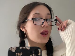 masturbating cam girl BrittGaillard
