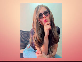 cam girl video chat CamiRoberts