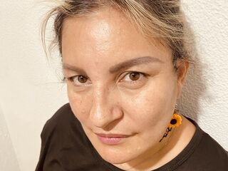 cam girl live cam CarolinaCruss