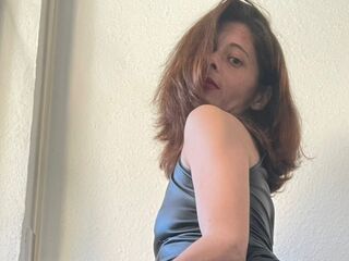 striptease cam CattleyaQueen