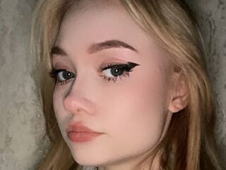 adult liveshow CecilyBurnard