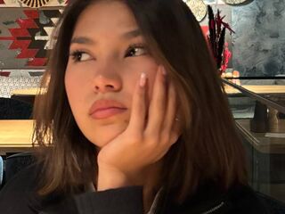 hot cam girl fingering CelsaCoty