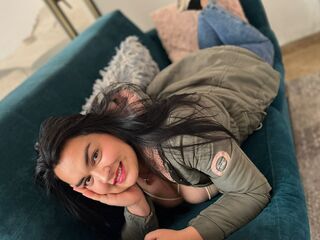 sexy cam girl CharlotteLowen