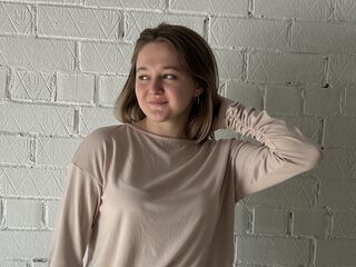 babe cam ChristiaBenoy