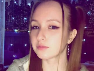hardcore webcam CortneyMoran