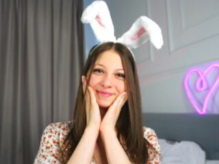 camwhore masturbating with sextoy DareleneBeldin