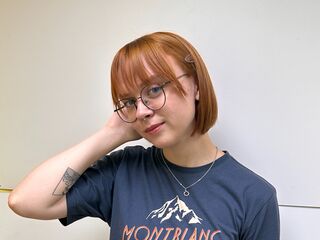 beautiful webcam girl DarlineBeamer